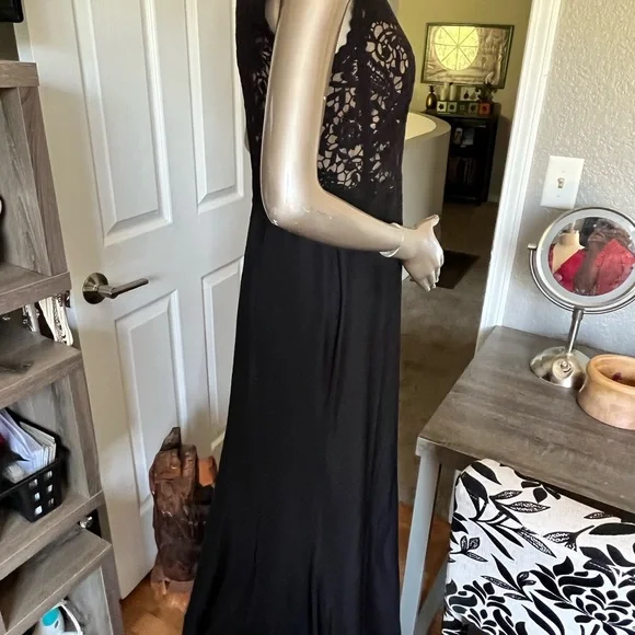 Tadashi Shoji Black and Silver Embellished Maxi Gown
